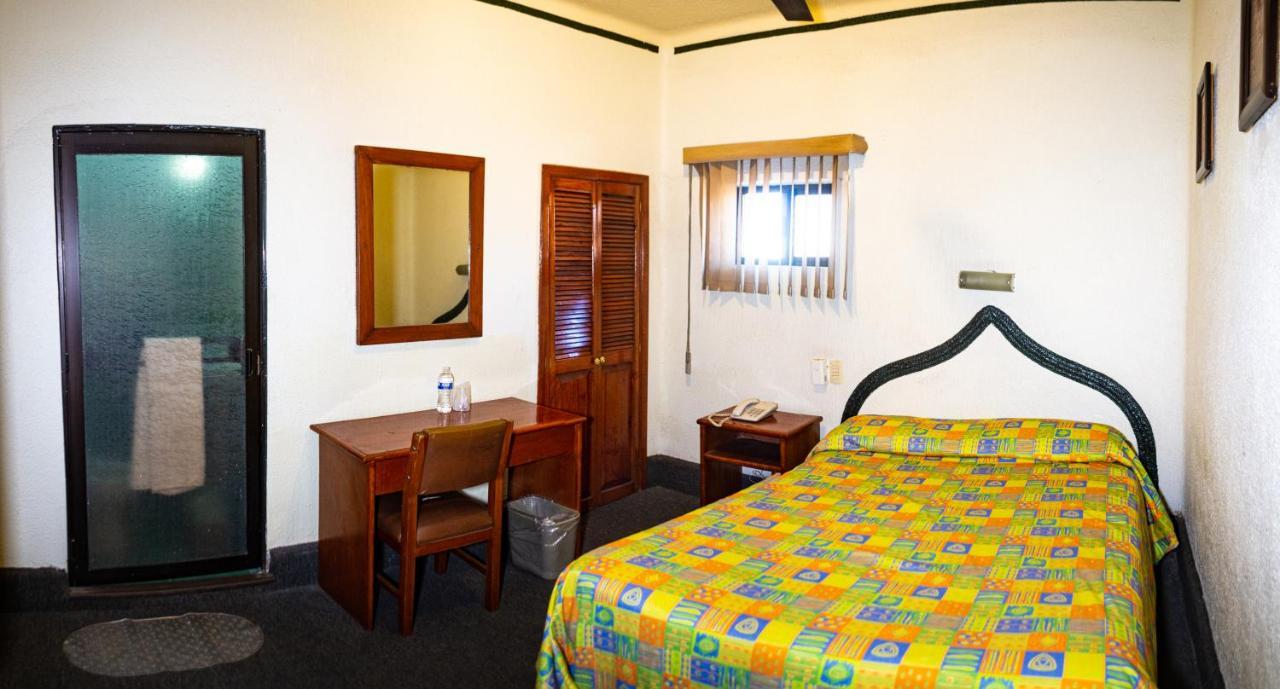 Hotel Guadalajara San Luis Potosí Kültér fotó